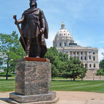Statue of Leif Erikson in front of Minnesota State Capitol